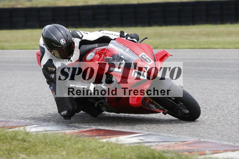 /25 10.06.2025 MaxRacing ADR/Gruppe gruen/76